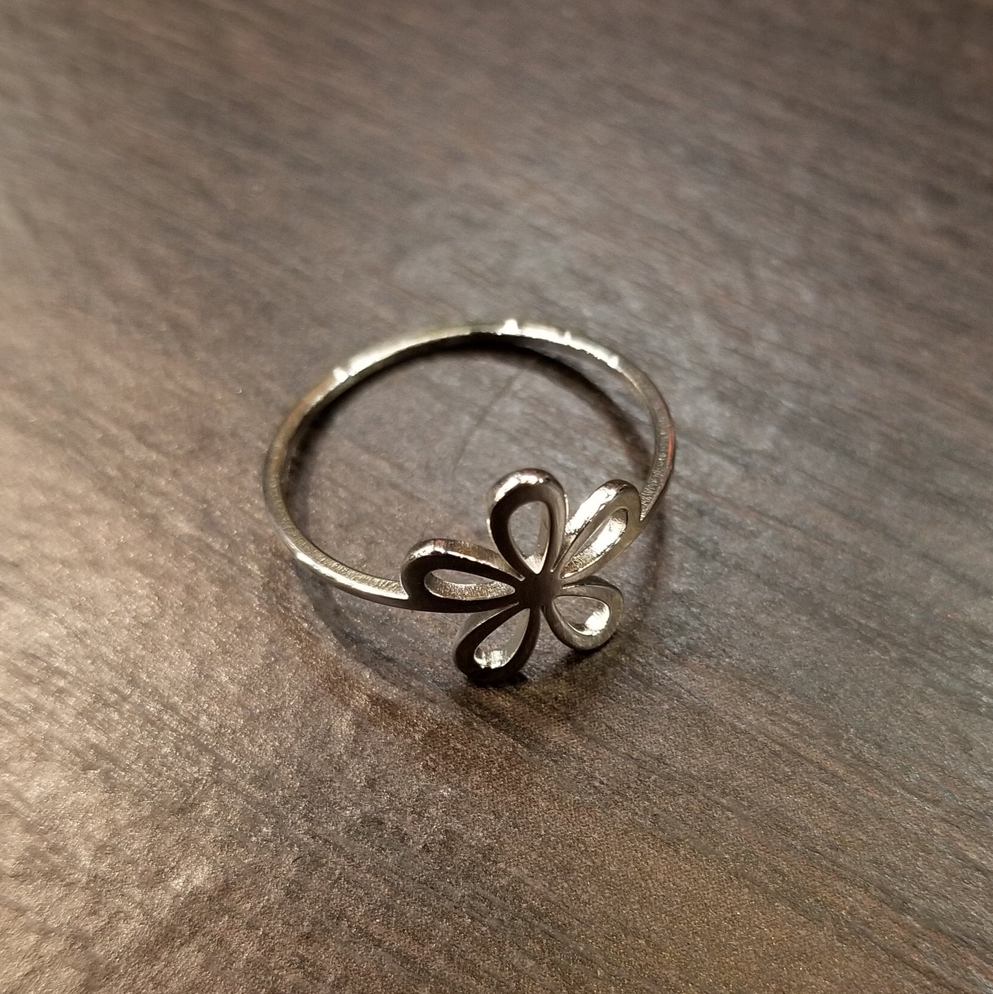 Stainless Steel Daisy Ring