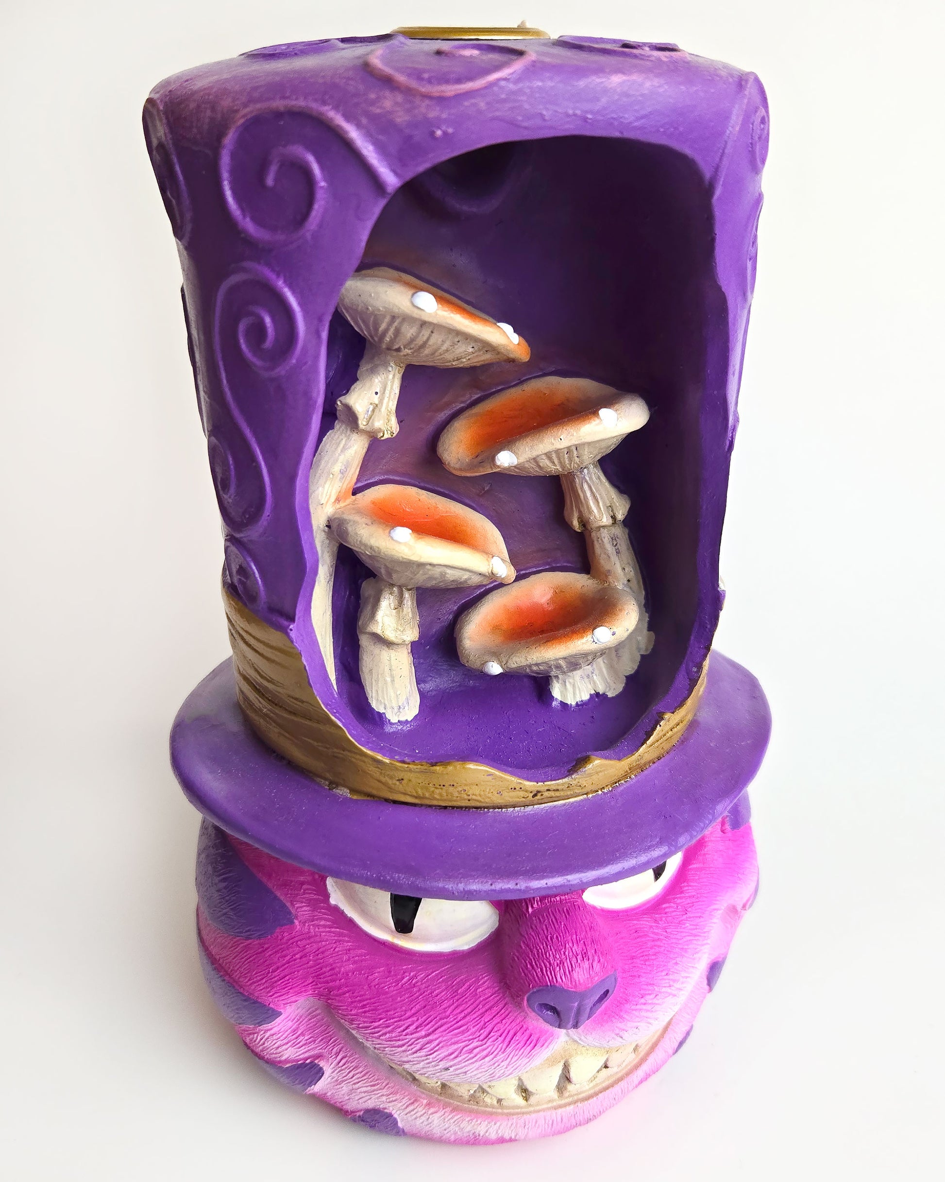 Cheshire cat backflow incense burner