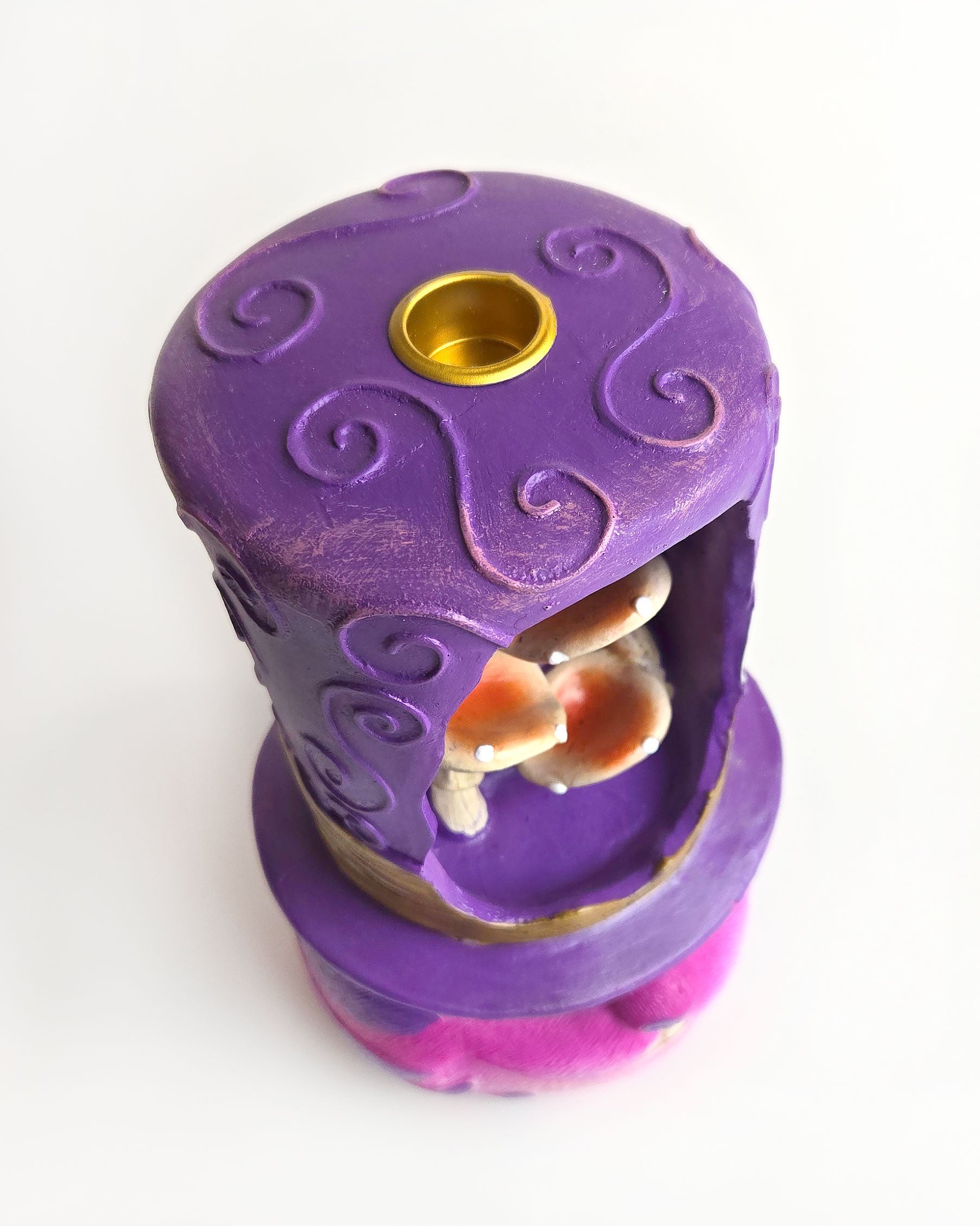 Cheshire cat backflow incense burner top